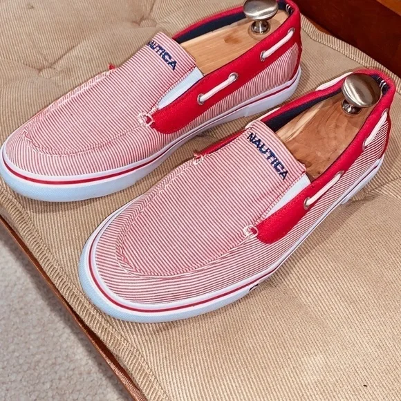 Nautica Premium Skipper Boat Shoes. - Picture 4 of 10